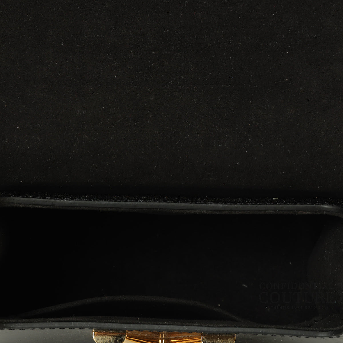 Black Epi Patent Leather Twist Pm Bag