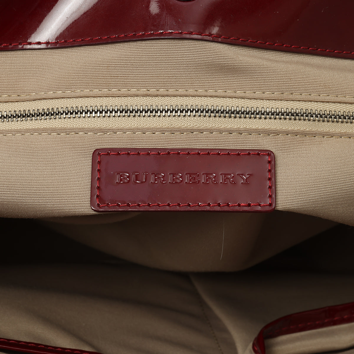 Maroon Patent Leather Nova Printer Stars Coated Canvas Nickie Medium Landscape Tote Bag