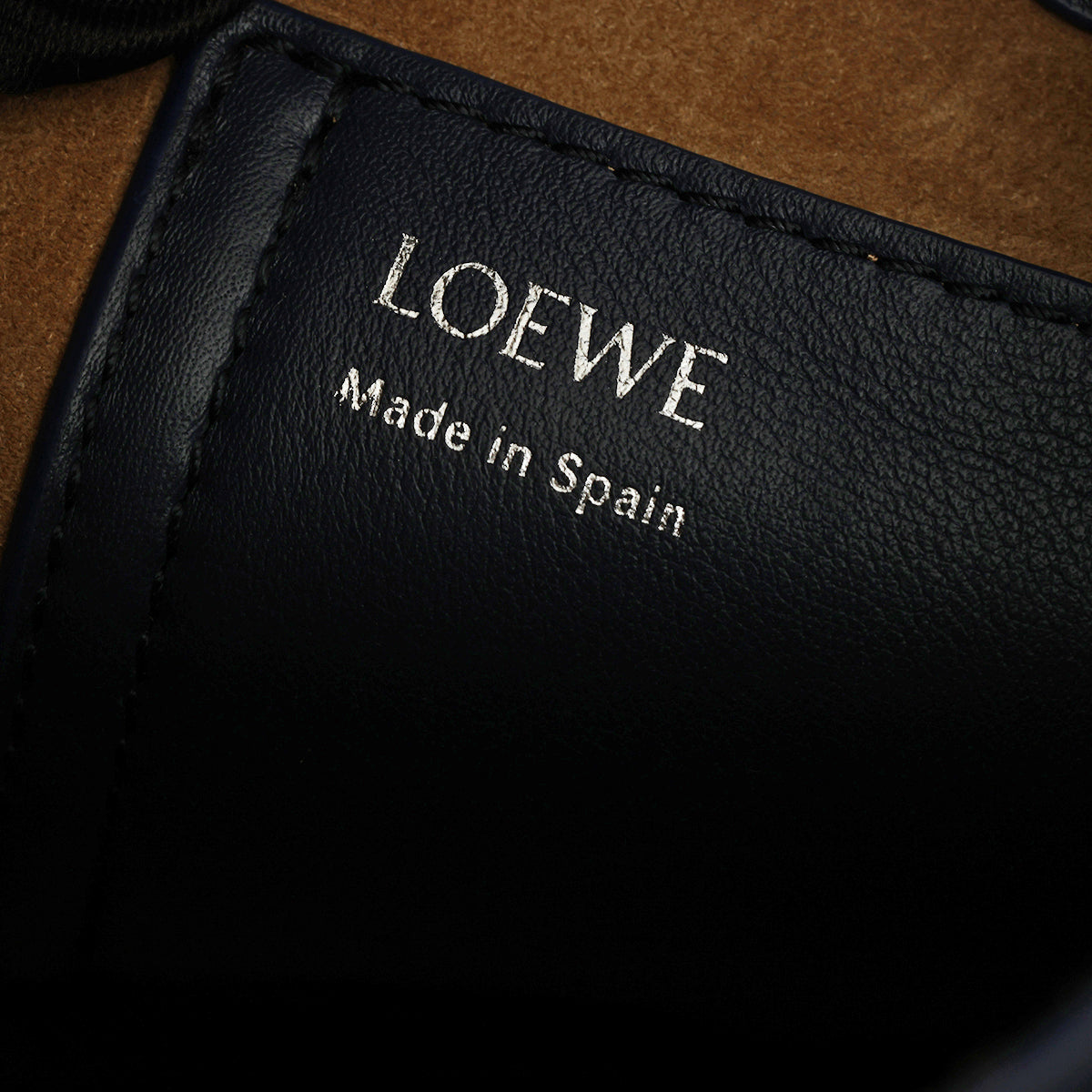 Mini Pebble Bucket Bag In Soft-Grained Calfskin